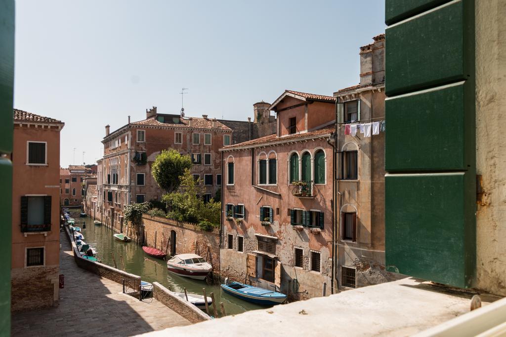 7 Windows On Venedig Exteriör bild